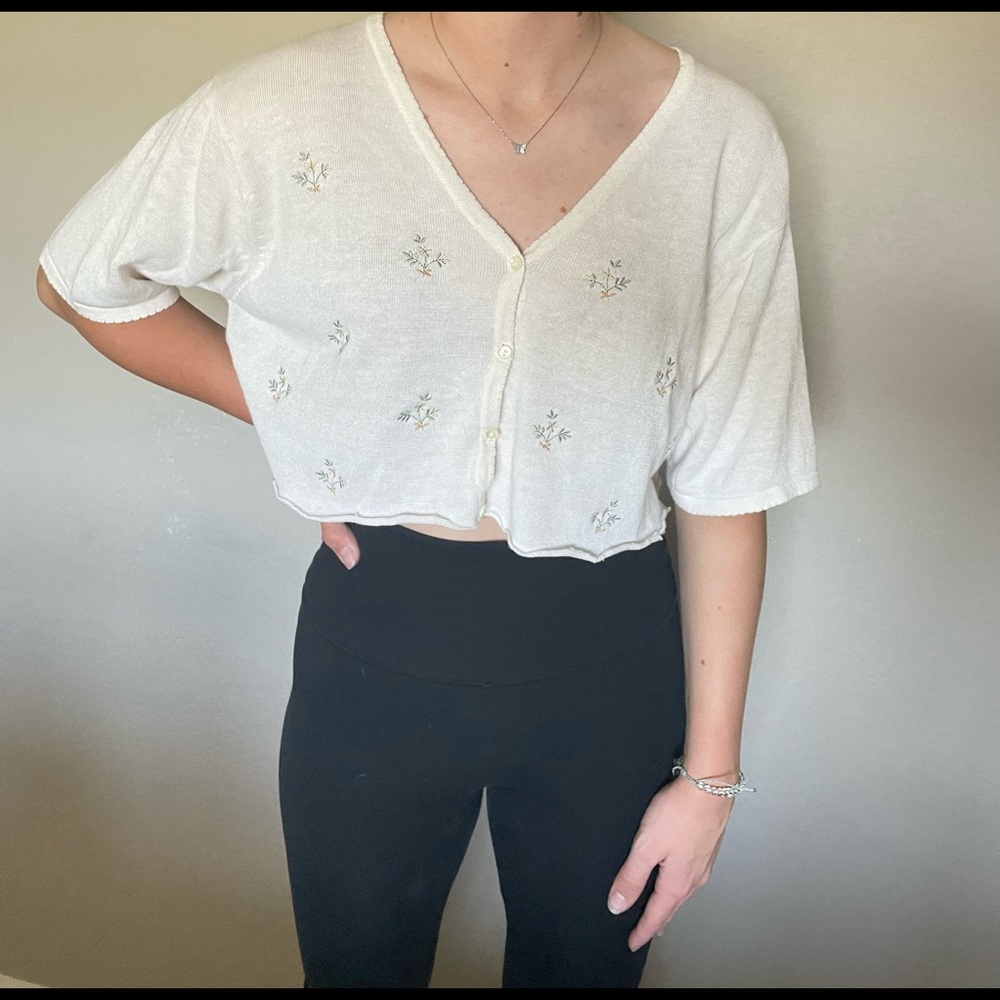 Cropped sweater